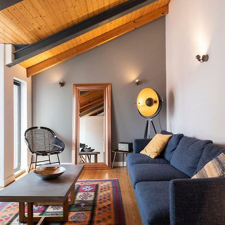 ליסבון Bairro Alto Stunning Flat With Balcony By Lovelystay מראה חיצוני תמונה