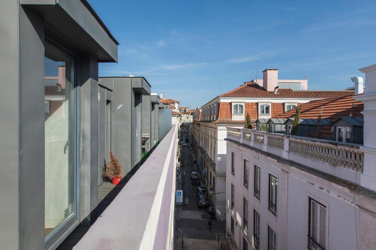 ליסבון Bairro Alto Stunning Flat With Balcony By Lovelystay מראה חיצוני תמונה