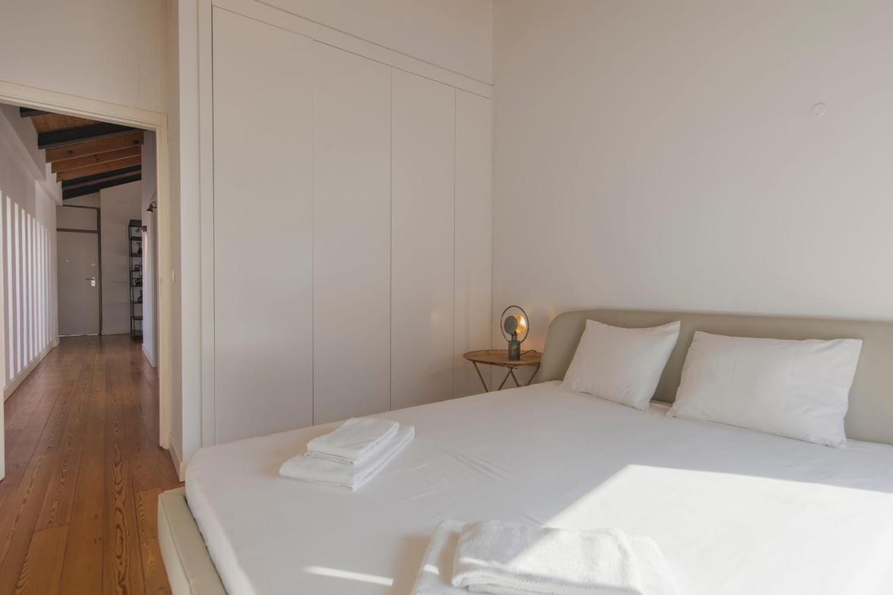 ליסבון Bairro Alto Stunning Flat With Balcony By Lovelystay מראה חיצוני תמונה