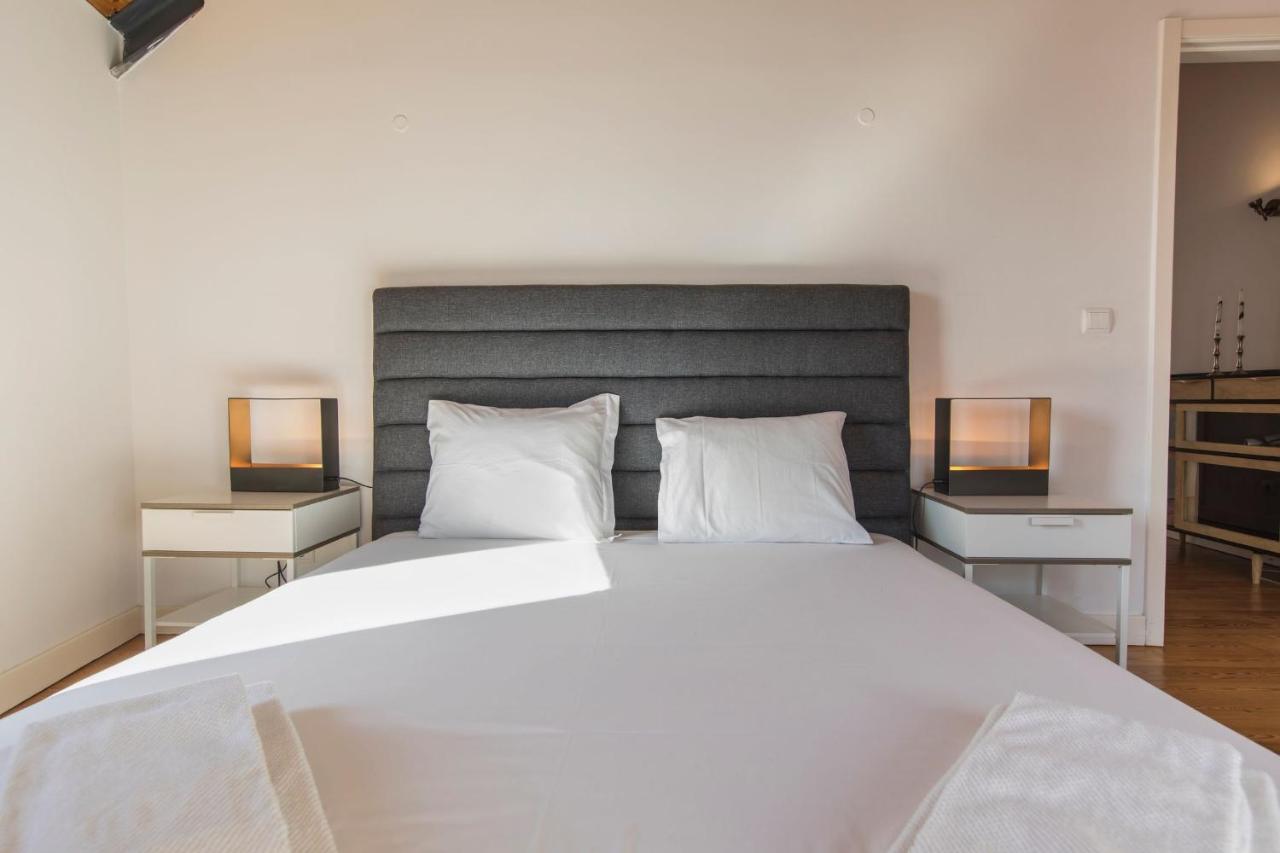ליסבון Bairro Alto Stunning Flat With Balcony By Lovelystay מראה חיצוני תמונה
