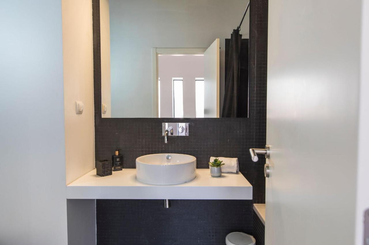 ליסבון Bairro Alto Stunning Flat With Balcony By Lovelystay מראה חיצוני תמונה